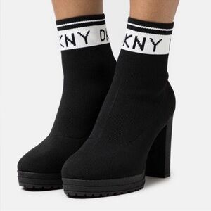 DKNY Women's Black Tessa Knitted Monogram Ship on Platform Heel Ankle Boots